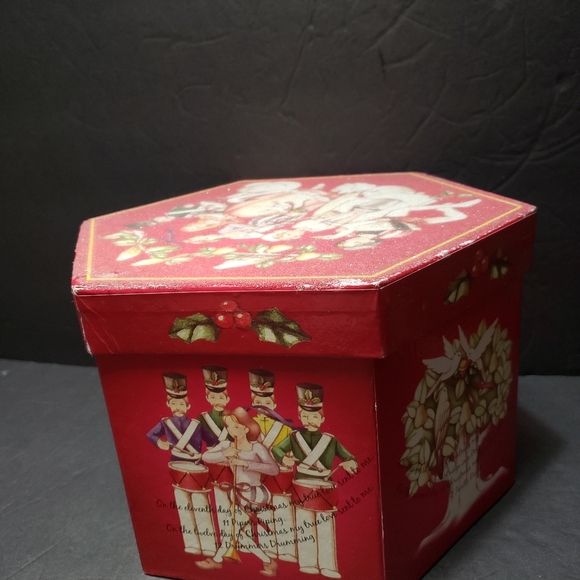 Vintage 12 DAYS Of CHRISTMAS Sugar Balls Ornaments in Decorative Hexagon Box - Picture 12 of 12